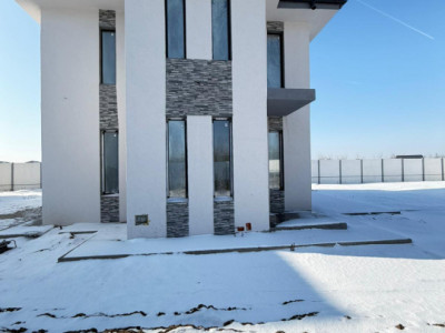 Casa/Vila Individuala Bragadiru Central 4 camere/id nr 36