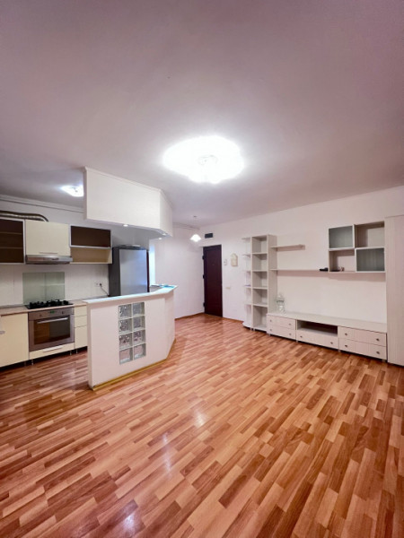 Apartament 2 camere de Inchiriat/Strada Smardan