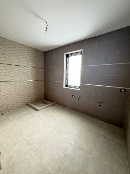 Vanzare Casa/Vila Individuala 4 camere/Cristalului id nr 61