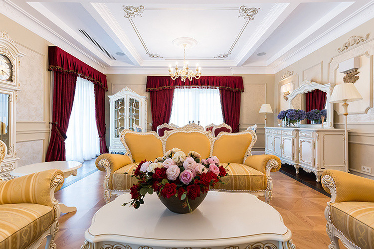 Vanzare Casa-Vila/Dormitor la parter/Cartierul Independentei id nr 49