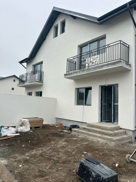 Vila Duplex/Bragadiru-Crisul Repede/Dormitor la parter id nr 57