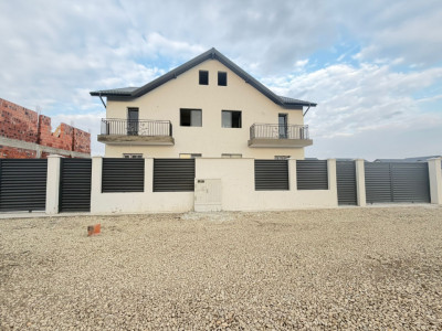 Vila Duplex/Bragadiru-Crisul Repede/Dormitor la parter id nr 57