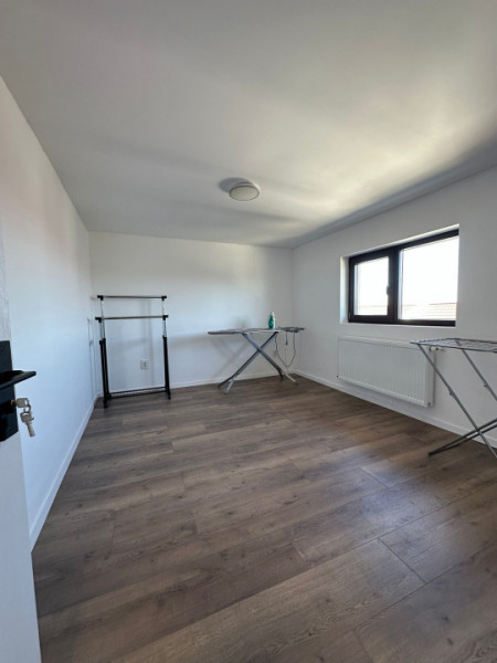 Ansamblu Privat/Case mobilata P+1+M/Toate Utilitatile id nr 41