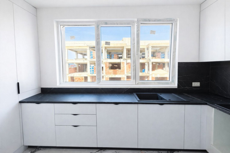 Apartament 3 camere 2 bai bucatarie mobilata/Bragadiru strada Crisul Repede