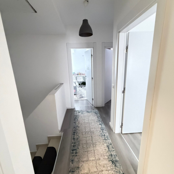 Casa/Vila Bragadiru-Cristalului 4 camere/mobilata 