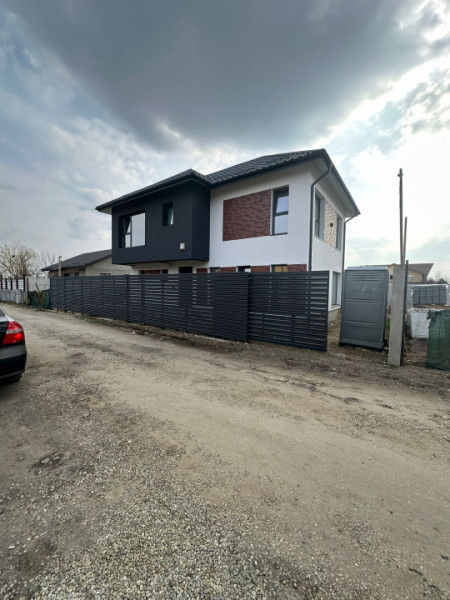 Vila Individuala 4 camere /Domnesti teren 400mp