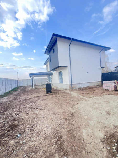 Vila Individuala 4 camere /Domnesti teren 400mp