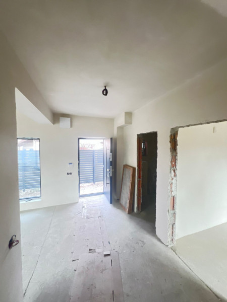 Vila Individuala 4 camere /Domnesti teren 400mp