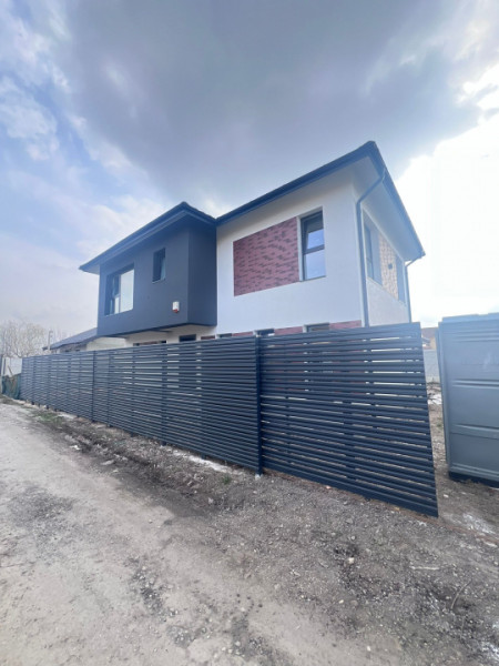 Vila Individuala 4 camere /Domnesti teren 400mp