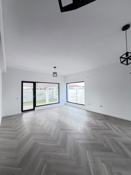 Vila Individuala 4 camere /Domnesti teren 400mp