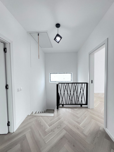 Vila Individuala 4 camere /Domnesti teren 400mp