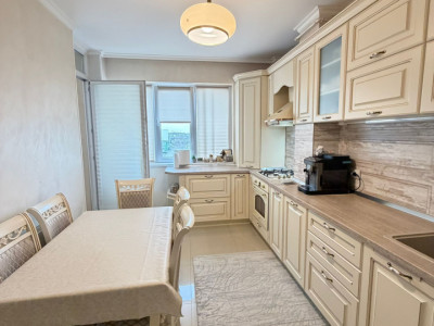 Vanzare Apartament 3 camere 2 bai /Mobilat si Utilat