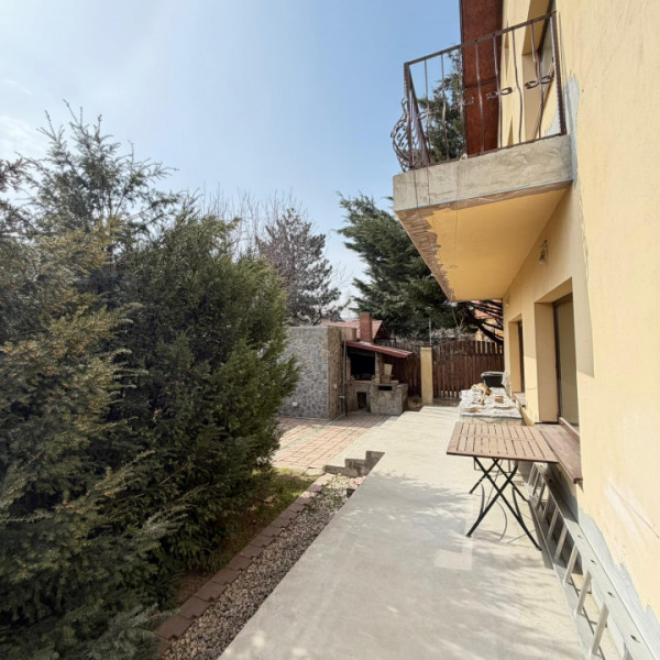 Vanzare Vila Individuala /Bragadiru str Mracineni/teren 500mp