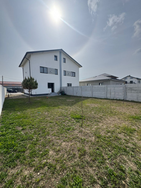 Vila Duplex de vanzare/Cornetu P+1+M /Mansarda Finisata