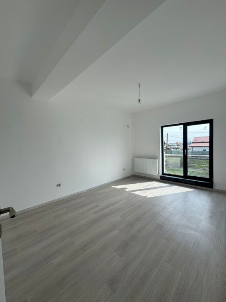 Vila Duplex de vanzare/Cornetu P+1+M /Mansarda Finisata