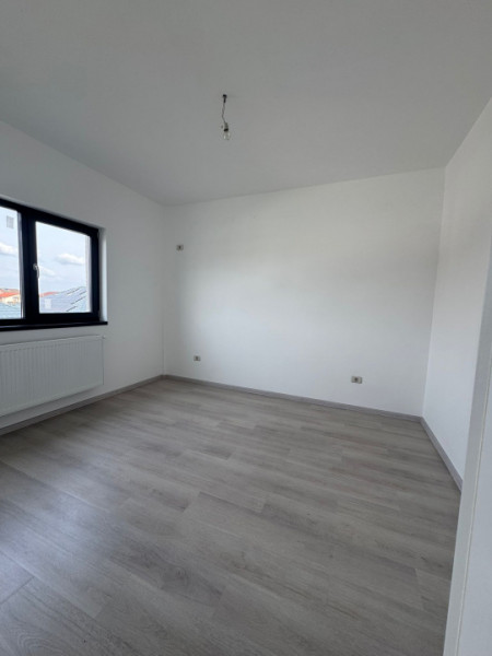 Vila Duplex de vanzare/Cornetu P+1+M /Mansarda Finisata