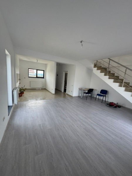 Vila Duplex de vanzare/Cornetu P+1+M /Mansarda Finisata