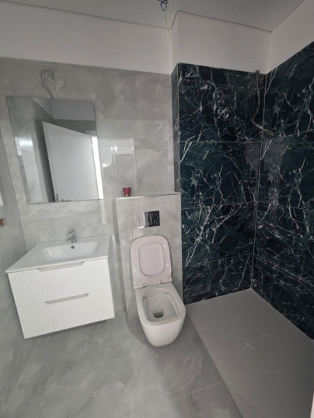 Promotie Apartament 3 camere cu bucatarie inclusa si loc de parcare