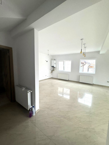 Vila de Vanzare Bragadiru str Libertatii/P+1+M