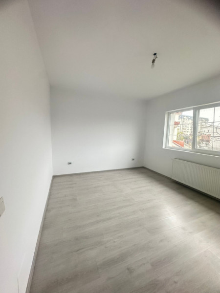 Vila de Vanzare Bragadiru str Libertatii/P+1+M