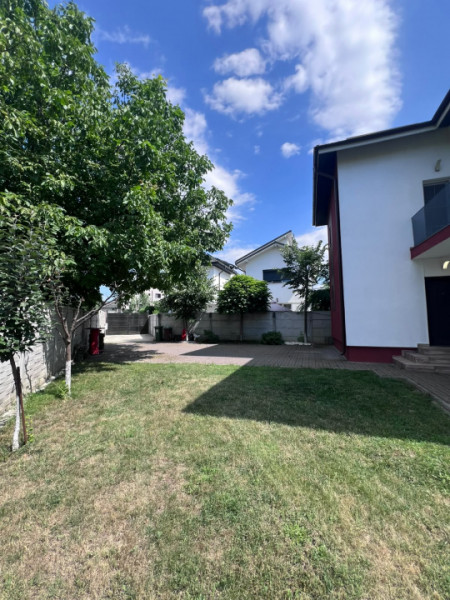 Vila de Vanzare Bragadiru str Libertatii/P+1+M