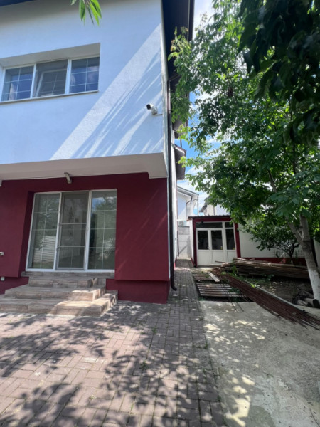 Vila de Vanzare Bragadiru str Libertatii/P+1+M
