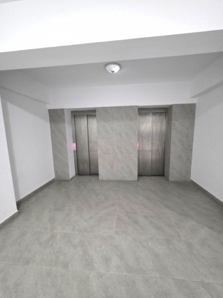 Apartament 3 camere 2 bai/Cartierul Latin etaj 1