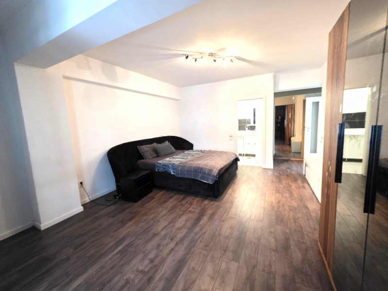 Apartament 3 camere 2 bai/Cartierul Latin etaj 1