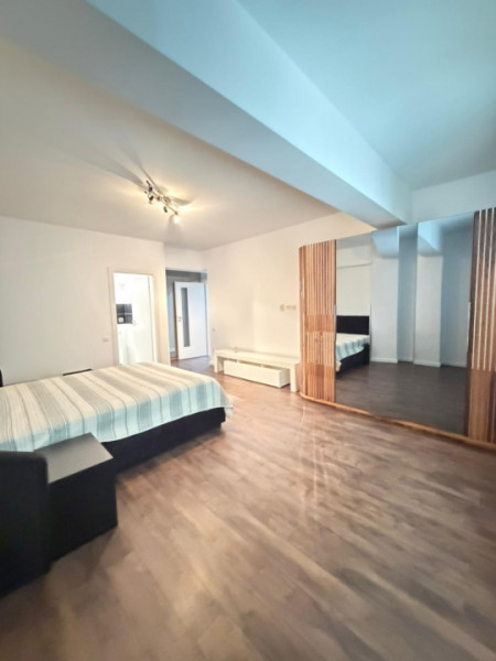 Apartament 3 camere 2 bai/Cartierul Latin etaj 1