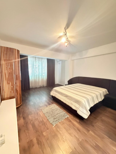 Apartament 3 camere 2 bai/Cartierul Latin etaj 1
