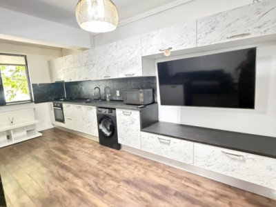 Apartament 3 camere 2 bai/Cartierul Latin etaj 1
