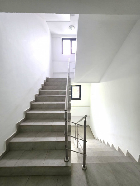 Apartament 3 camere 2 bai/Cartierul Latin etaj 4