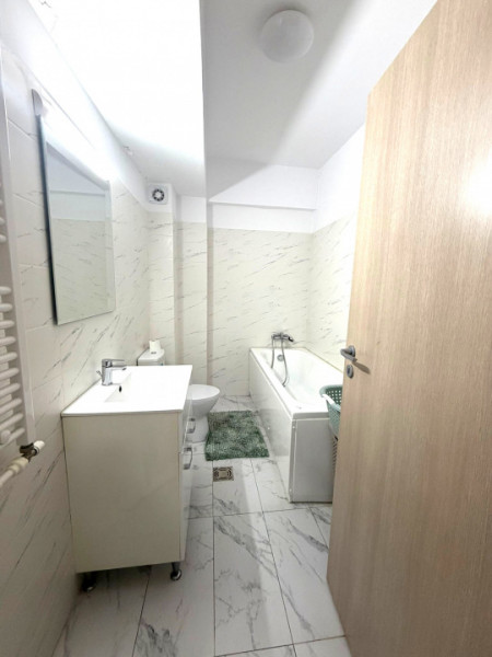 Apartament 3 camere 2 bai/Cartierul Latin etaj 4
