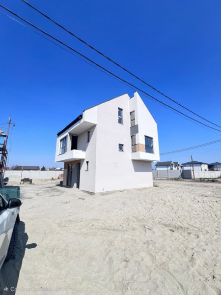 Casa/Vila Bragadiru strada Celofibrei P+1+M