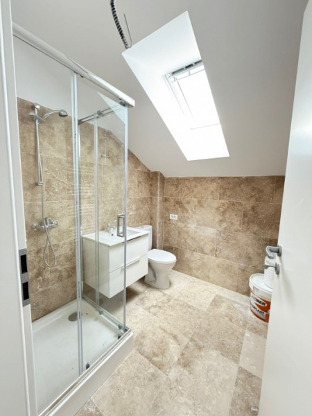 Apartament 3 camere 2 bai Bragadiru strada Diamantului 