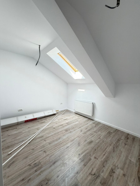 Apartament 3 camere 2 bai Bragadiru strada Diamantului 