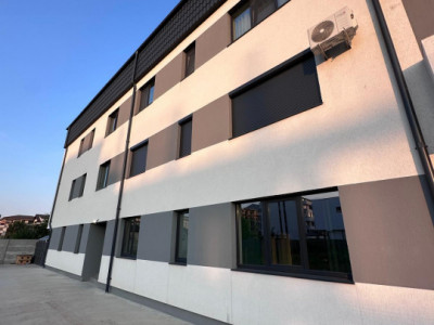 Apartament 3 camere 2 bai Bragadiru strada Diamantului 