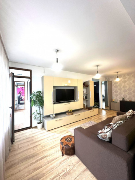 Apartament 3 camere 2 bai/Mobilat si Utilat 