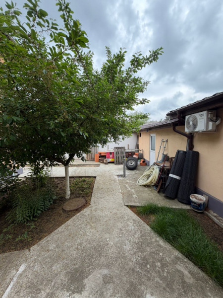 Apartament 2 camere de Inchiriat in Vila