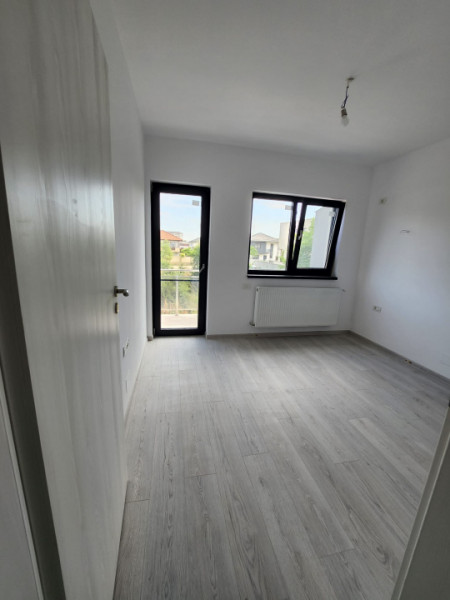 Duplex de Vanzare /Dormitor la parter -Strada Celofibrei