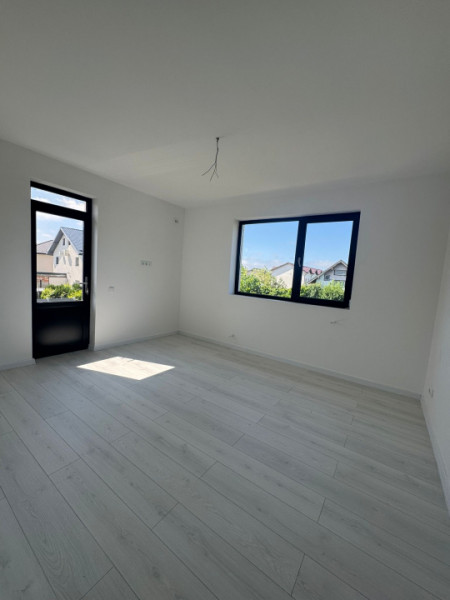 Vila Cub P+1+POD/3 Camere/Bragadiru-Crisul Repede