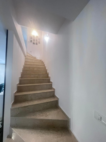 Casa/Vila P+1+M /Capat de Insiruita/Mobilata si Utilata