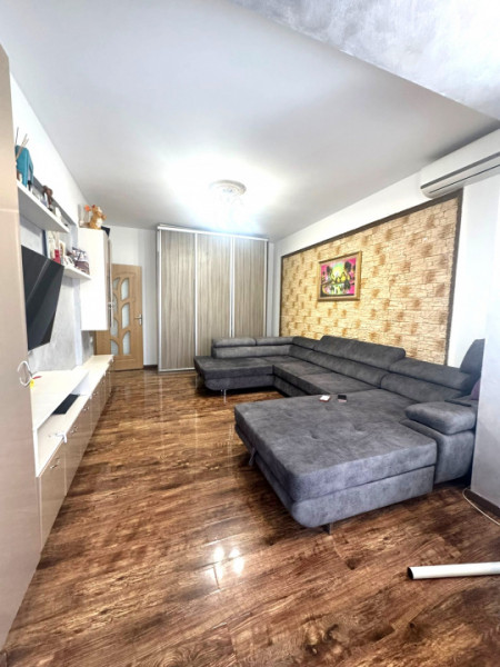 Apartament 3 camere/Bragadiru strada Monumentului