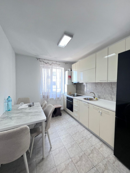 Apartament 3 camere Strada Safirului/Bragadiru