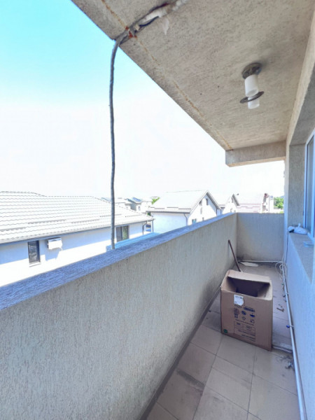 Apartament 3 camere Strada Safirului/Bragadiru