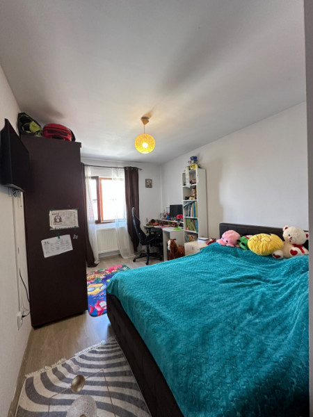 Apartament 3 camere 2 bai/Cartierul Independentei strada Gliei
