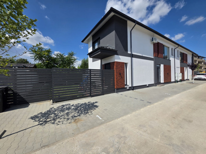  Apartament 2 camere+curte 60mp si 2 locuri de parcare/Bragadiru