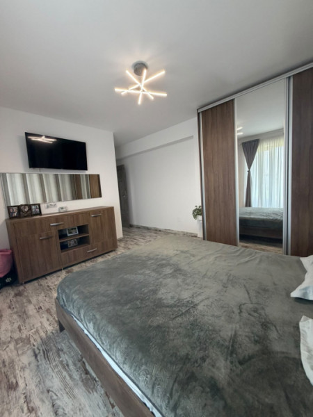 Apartament 3 camere 2 bai /Cartierul Verde 