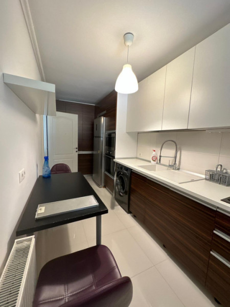 Apartament 3 camere 2 bai/Gradina proprie