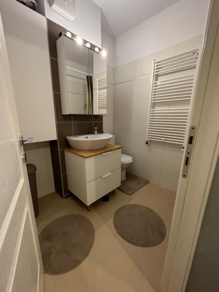 Apartament 3 camere 2 bai/Gradina proprie